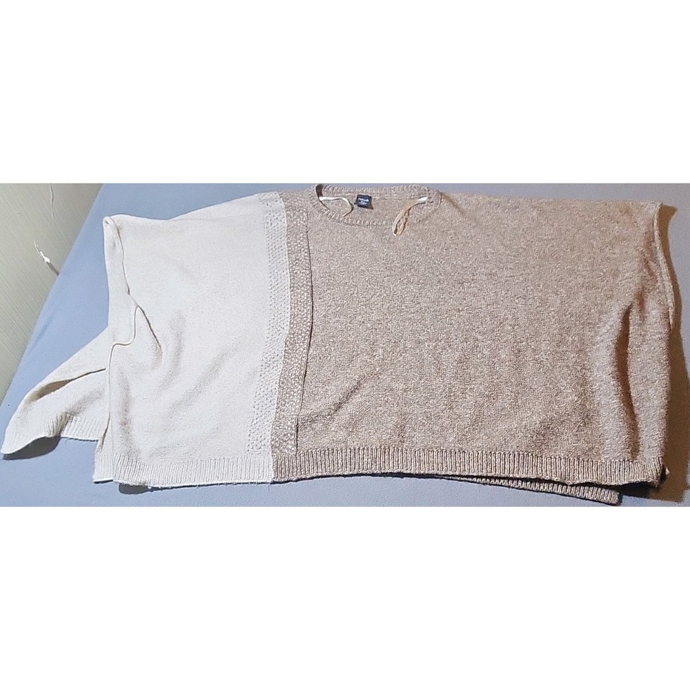 Dillards Colorblock Taupe/White Crewneck Knit Pullover panchoOne Size